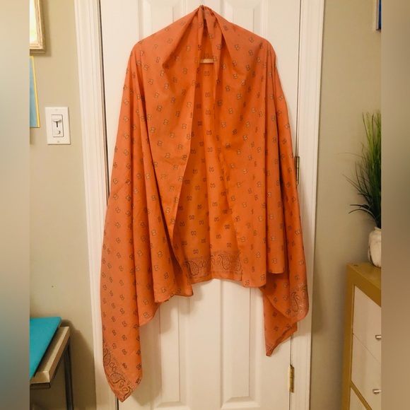 #026. Beautiful orange scarf with parsley printπ§£ - Picture 4 of 12